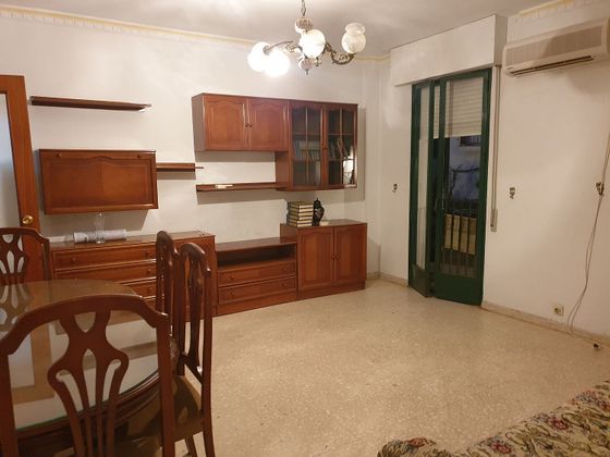 Foto 1 de Pis en venda a Ubrique de 3 habitacions amb balcó i aire acondicionat
