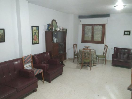 Foto 2 de Piso en venta en Adra de 3 habitaciones con terraza