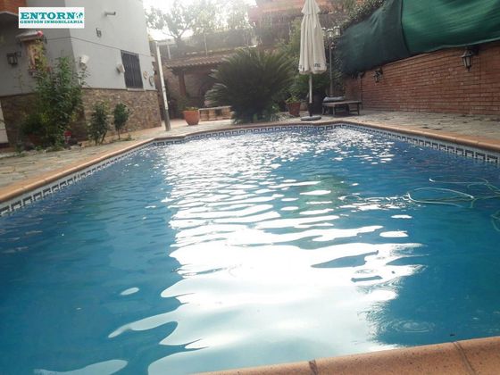 Foto 2 de Xalet en venda a Polinyà de 3 habitacions amb terrassa i piscina