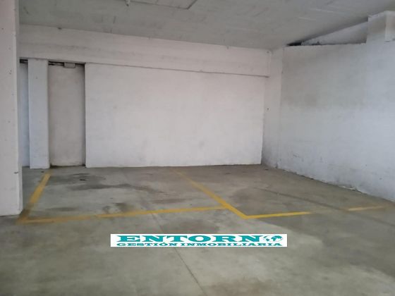 Foto 2 de Garaje en venta en Santa Perpètua de Mogoda de 19 m²