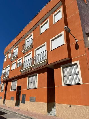 Foto 1 de Piso en venta en calle Rosa de 2 habitaciones con terraza y garaje