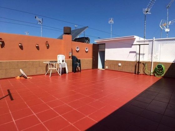 Foto 1 de Pis en venda a Centro - Norte de 3 habitacions amb terrassa