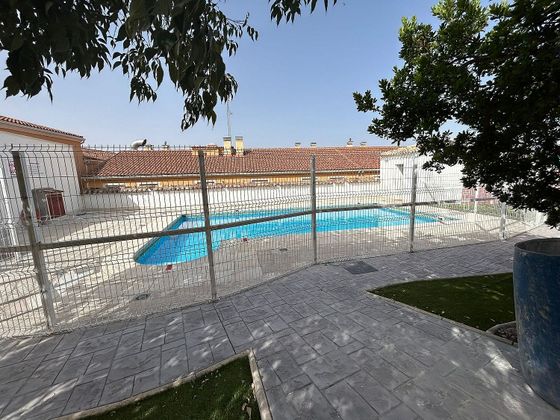 Foto 1 de Pis en venda a Ontígola de 1 habitació amb piscina i garatge