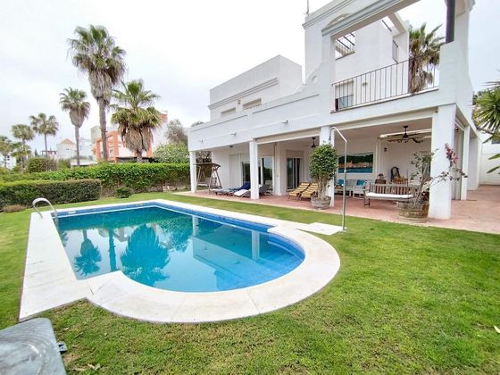 Foto 1 de Xalet en lloguer a Martín Miguel de 4 habitacions amb terrassa i piscina