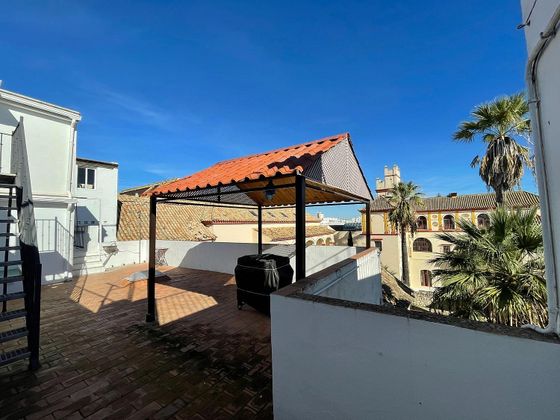 Foto 1 de Dúplex en venda a V Centenario-Piletas-Capuchinos de 3 habitacions amb terrassa i aire acondicionat