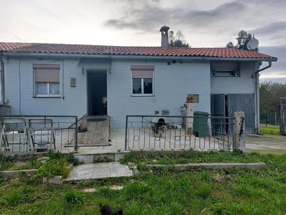 Foto 2 de Casa rural en venda a Bocines - Nembro - Cardo de 3 habitacions amb garatge i jardí