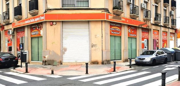 Foto 1 de Local en venda a calle Pegaso amb garatge i aire acondicionat