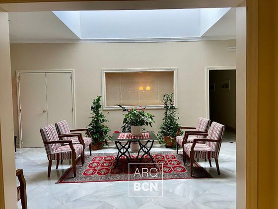 Foto 1 de Venta de piso en calle De Calabria de 1 habitación con terraza y jardín