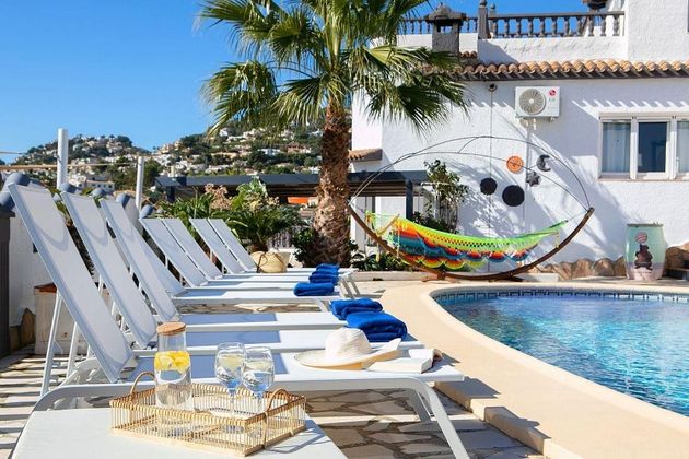 Foto 2 de Xalet en venda a Pinar del Advocat - Cometa de 6 habitacions amb terrassa i piscina