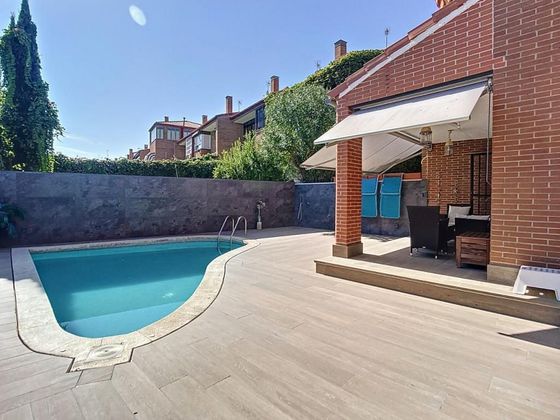 Foto 2 de Casa en venta en Salvador de 5 habitaciones con terraza y piscina