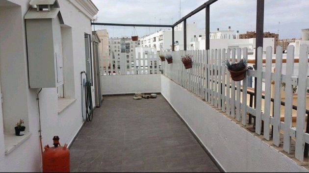 Foto 1 de Venta de piso en Centro Ciudad de 1 habitación con terraza