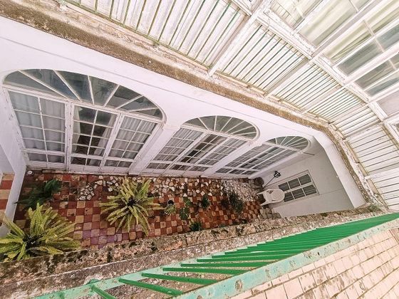Foto 1 de Casa en venda a Puerto Real de 9 habitacions amb terrassa