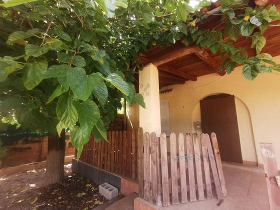 Foto 1 de Xalet en venda a Santa Oliva de 3 habitacions amb terrassa i jardí