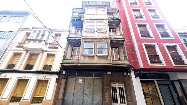 Foto 2 de Casa adossada en venda a calle Ramón González de 19 habitacions amb terrassa i jardí
