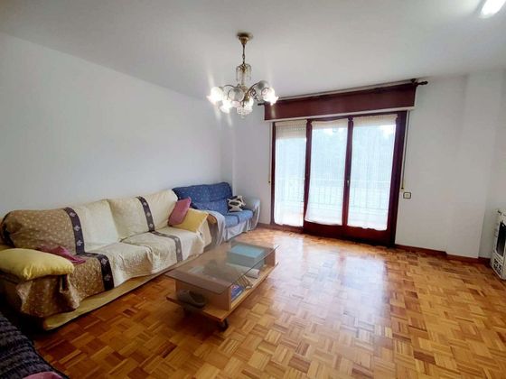 Foto 2 de Pis en venda a Castropol de 4 habitacions amb terrassa i garatge