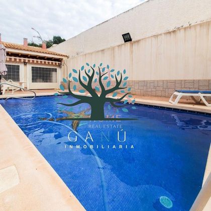 Foto 1 de Casa en venda a Los Puertos de 4 habitacions amb terrassa i piscina