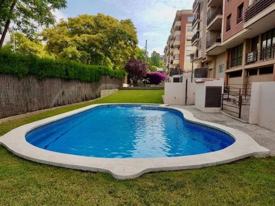 Foto 2 de Pis en venda a Sant Pere i Sant Pau de 3 habitacions amb terrassa i piscina