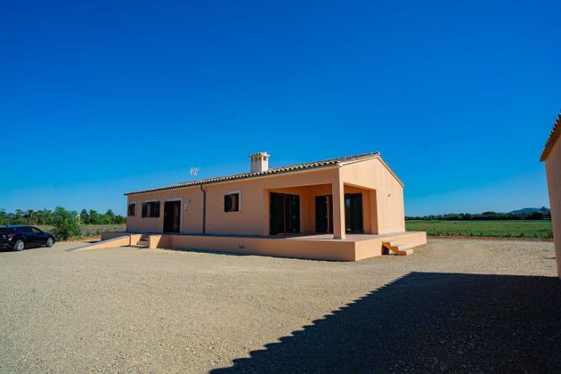 Foto 2 de Casa rural en venda a calle Volta de 3 habitacions amb terrassa i garatge