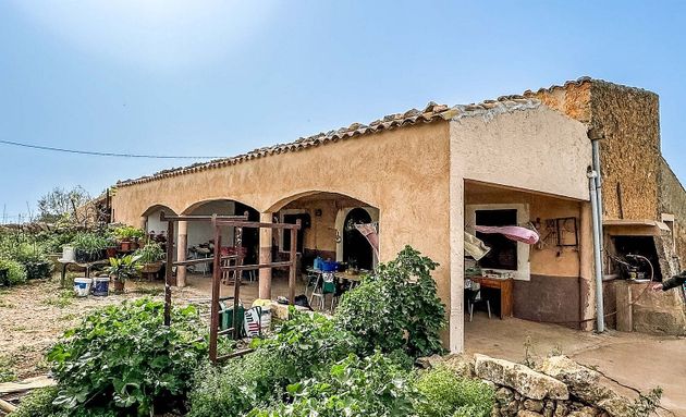 Foto 2 de Casa rural en venda a Campos de 3 habitacions amb terrassa i piscina