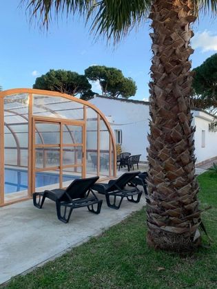 Foto 1 de Xalet en venda a Ctra de La Playa - La Coquina de 4 habitacions amb piscina i jardí
