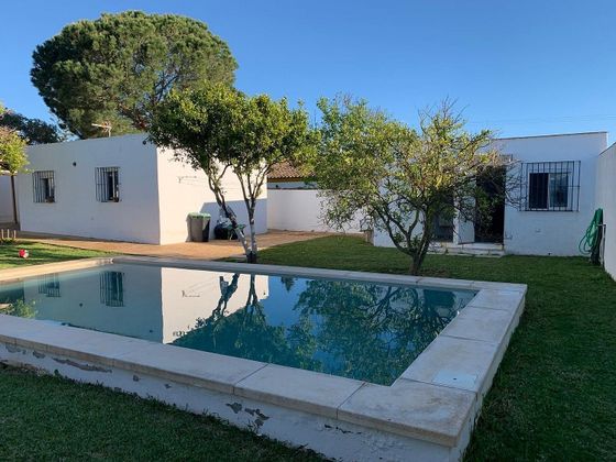 Foto 2 de Xalet en venda a Pinar de los Franceses - Marquesado de 2 habitacions amb piscina i jardí
