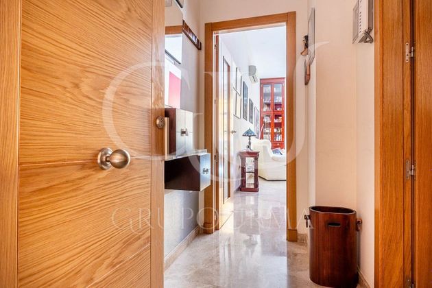 Foto 2 de Piso en alquiler en Fontanal - San Carlos - San José de 2 habitaciones con garaje y aire acondicionado