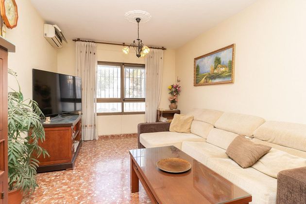 Foto 1 de Casa en venda a calle Viejo de Calahonda de 3 habitacions amb garatge i balcó
