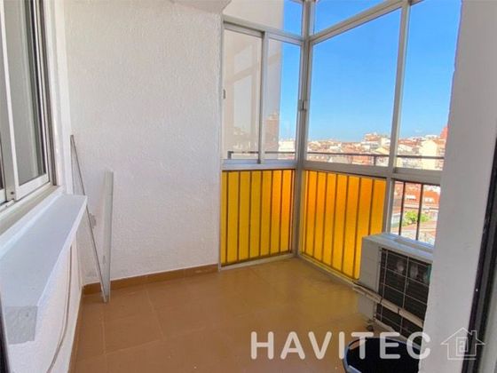 Foto 2 de Piso en venta en Ca n'Oriol de 3 habitaciones con piscina y balcón