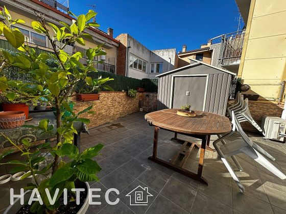 Foto 2 de Casa adosada en venta en Ca n'Oriol de 4 habitaciones con terraza y garaje