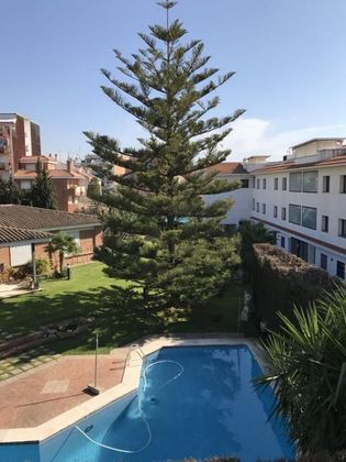 Foto 2 de Chalet en venta en Centre - Pineda de Mar de 4 habitaciones con terraza y balcón