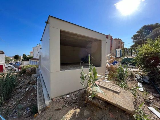 Foto 1 de Chalet en venta en Llançà de 3 habitaciones con terraza y piscina