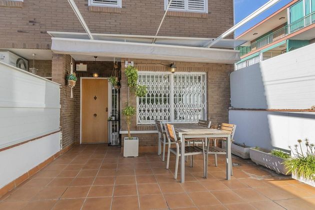 Foto 1 de Casa en venda a Montmar de 4 habitacions amb terrassa i jardí