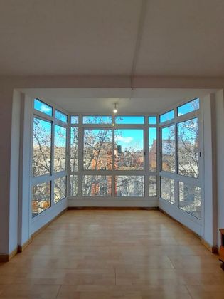 Foto 2 de Venta de piso en Sant Julià - El Pla del Diable de 2 habitaciones con terraza y aire acondicionado