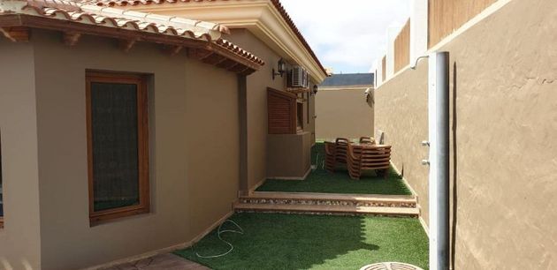 Foto 2 de Casa en venta en Buenavista-Rosa Vila de 5 habitaciones con terraza y piscina