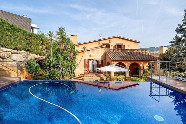 Foto 2 de Xalet en venda a Puigventós de 5 habitacions amb terrassa i piscina