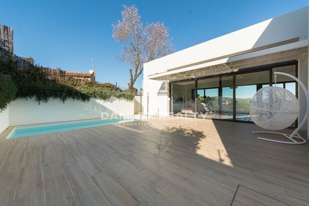 Foto 2 de Chalet en venta en Els Pins - Politur de 4 habitaciones con terraza y piscina