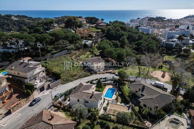 Foto 2 de Xalet en venda a Roca Grossa - Serra Brava de 3 habitacions amb terrassa i piscina