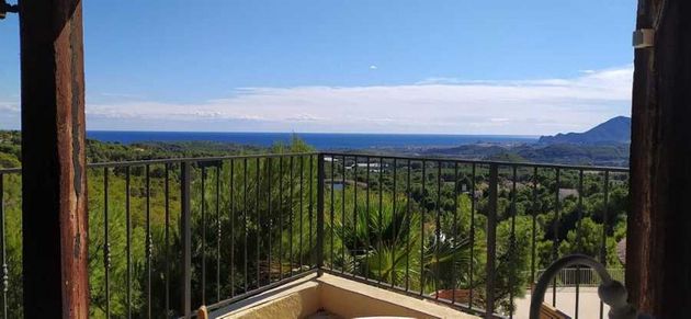 Foto 1 de Venta de chalet en Callosa d´En Sarrià de 3 habitaciones con terraza y piscina