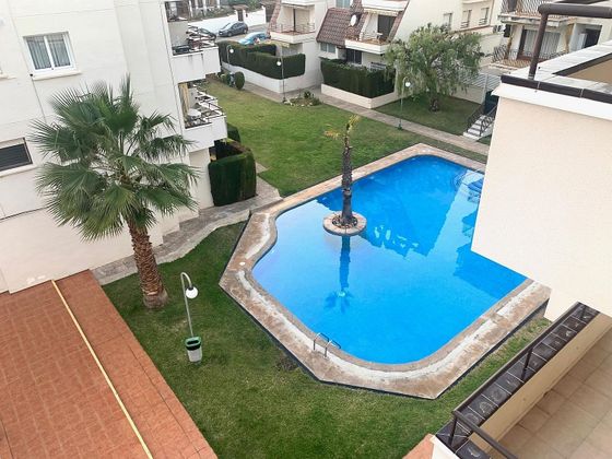 Foto 1 de Pis en venda a Calafell Poble de 3 habitacions amb terrassa i piscina