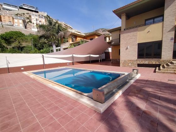 Foto 2 de Xalet en venda a El Faro - El Dossel de 4 habitacions amb terrassa i piscina
