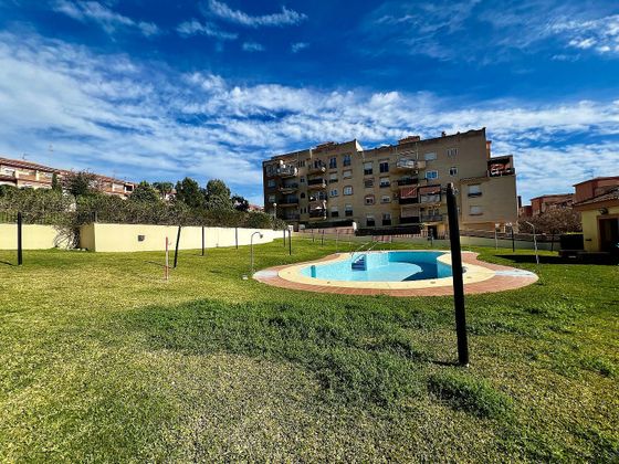 Foto 1 de Pis en venda a calle Sierra Maestra de 3 habitacions amb piscina i garatge