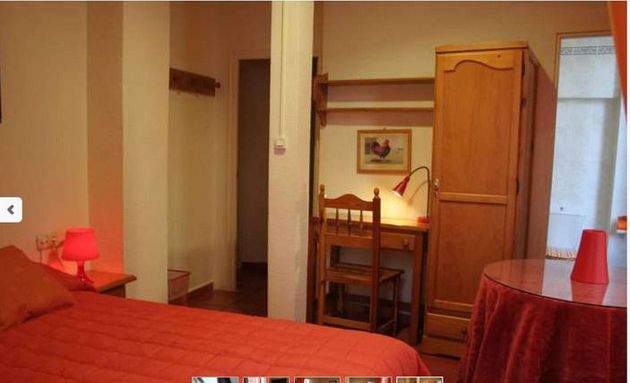 Foto 2 de Piso en alquiler en Centro - Sagrario de 1 habitación con muebles y balcón
