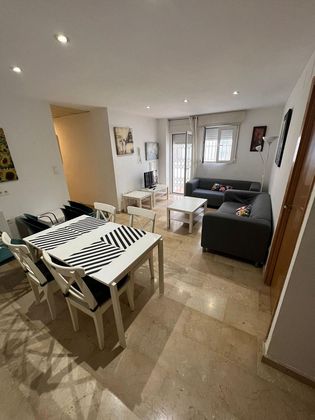 Foto 1 de Piso en alquiler en San Matías - Realejo de 4 habitaciones con terraza y muebles