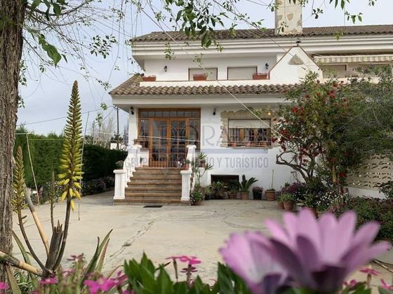 Foto 1 de Casa en venda a Ardiaca - La Llosa de 4 habitacions amb terrassa i piscina