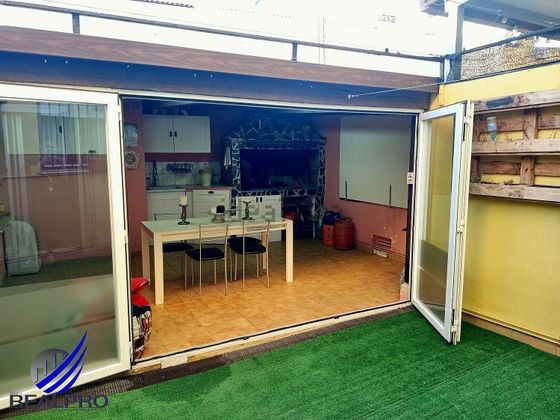 Foto 2 de Casa en venta en El Forn d´Alcedo de 4 habitaciones con terraza y garaje