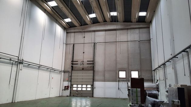 Foto 1 de Nau en venda a Zona Industrial amb ascensor