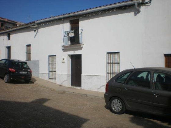 Foto 1 de Casa adossada en venda a calle La Umbria Cantarrana de 3 habitacions amb terrassa i jardí