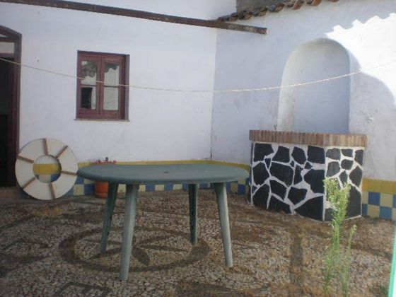 Foto 2 de Casa adossada en venda a calle La Umbria Cantarrana de 3 habitacions amb terrassa i jardí