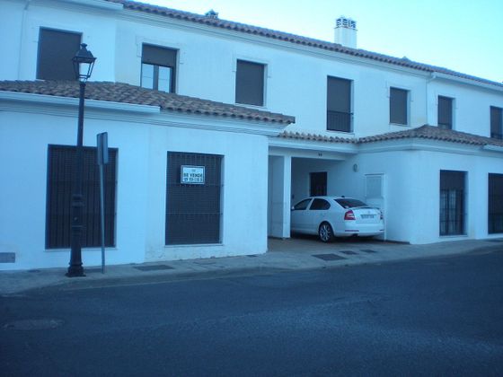 Foto 2 de Casa en venta en calle Ildefonso Calero Jimenez de 3 habitaciones con terraza y piscina