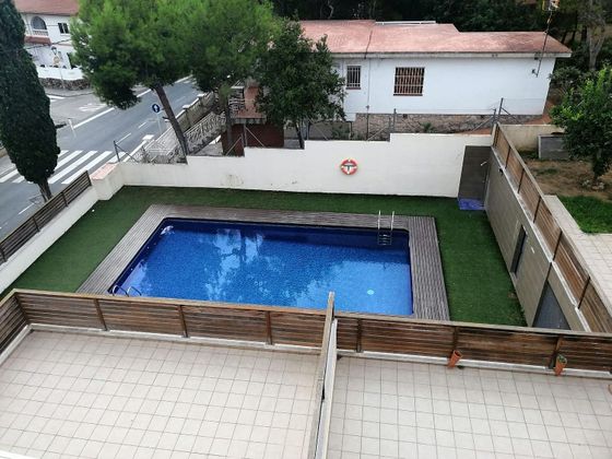 Foto 2 de Pis en venda a Segur de Calafell de 2 habitacions amb terrassa i piscina